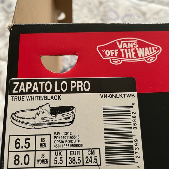 New - White Vans size 8W, 6.5M - Picture 4 of 5